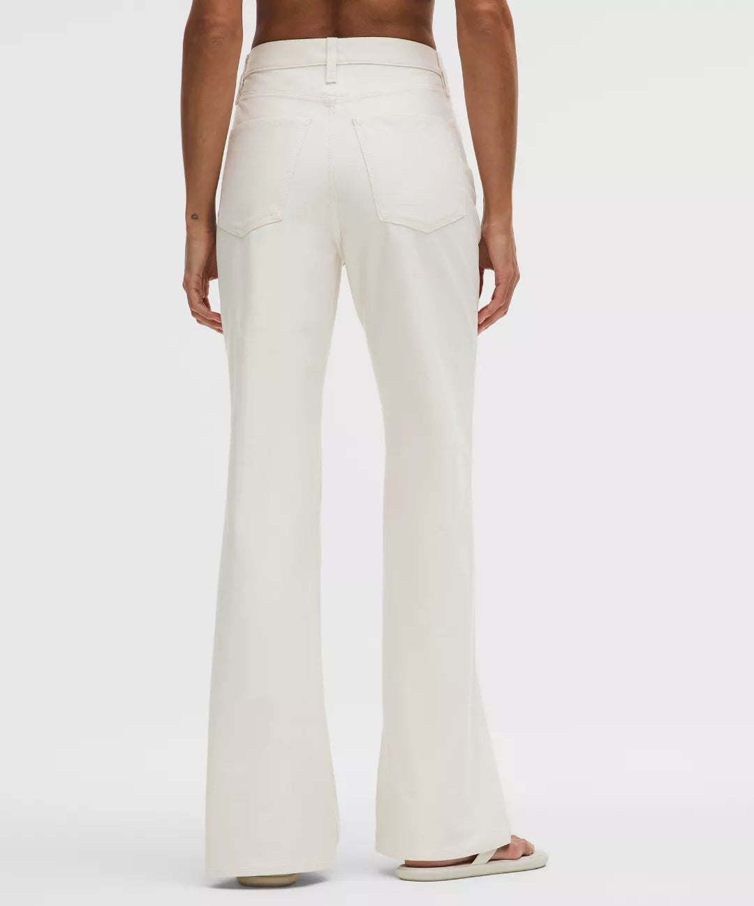 lululemon EasyFive High-Rise Subtle-Flare Pant Regular