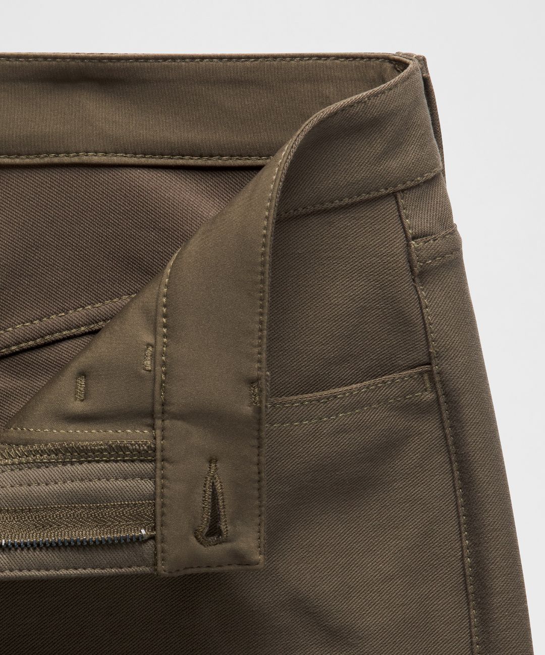 lululemon EasyFive Low-Rise Classic Wide-Leg Pant Short