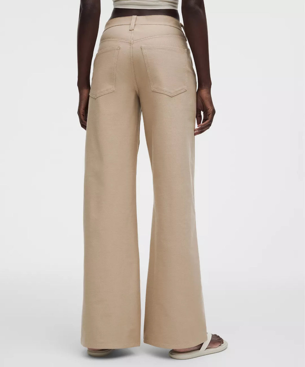 lululemon EasyFive Low-Rise Classic Wide-Leg Pant Short