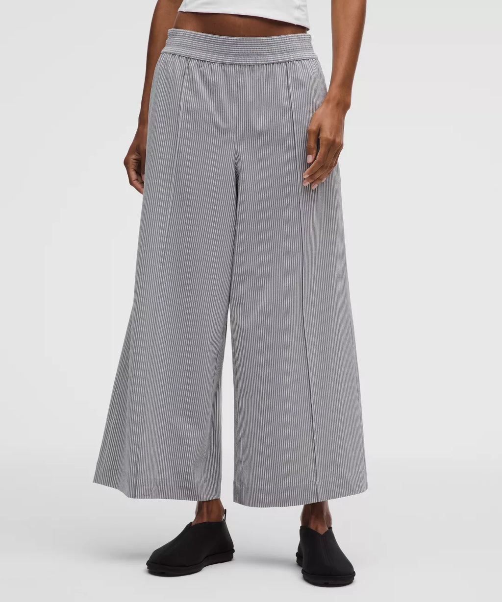 lululemon Breezily Mid-Rise Cropped Pant