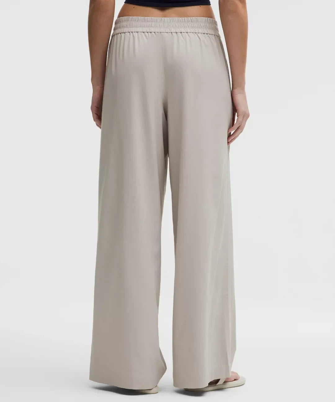 lululemon Breezily Mid-Rise Pant Regular