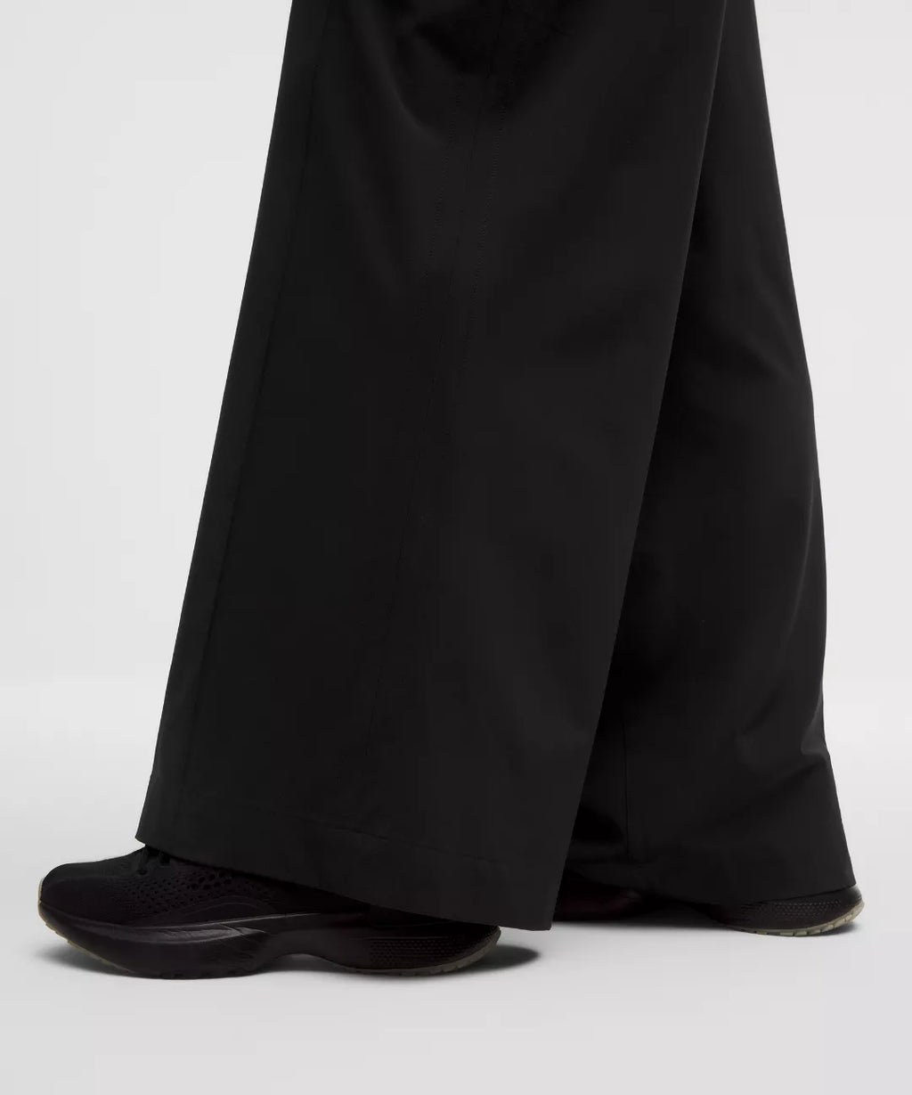 lululemon Breezily Mid-Rise Pant Regular